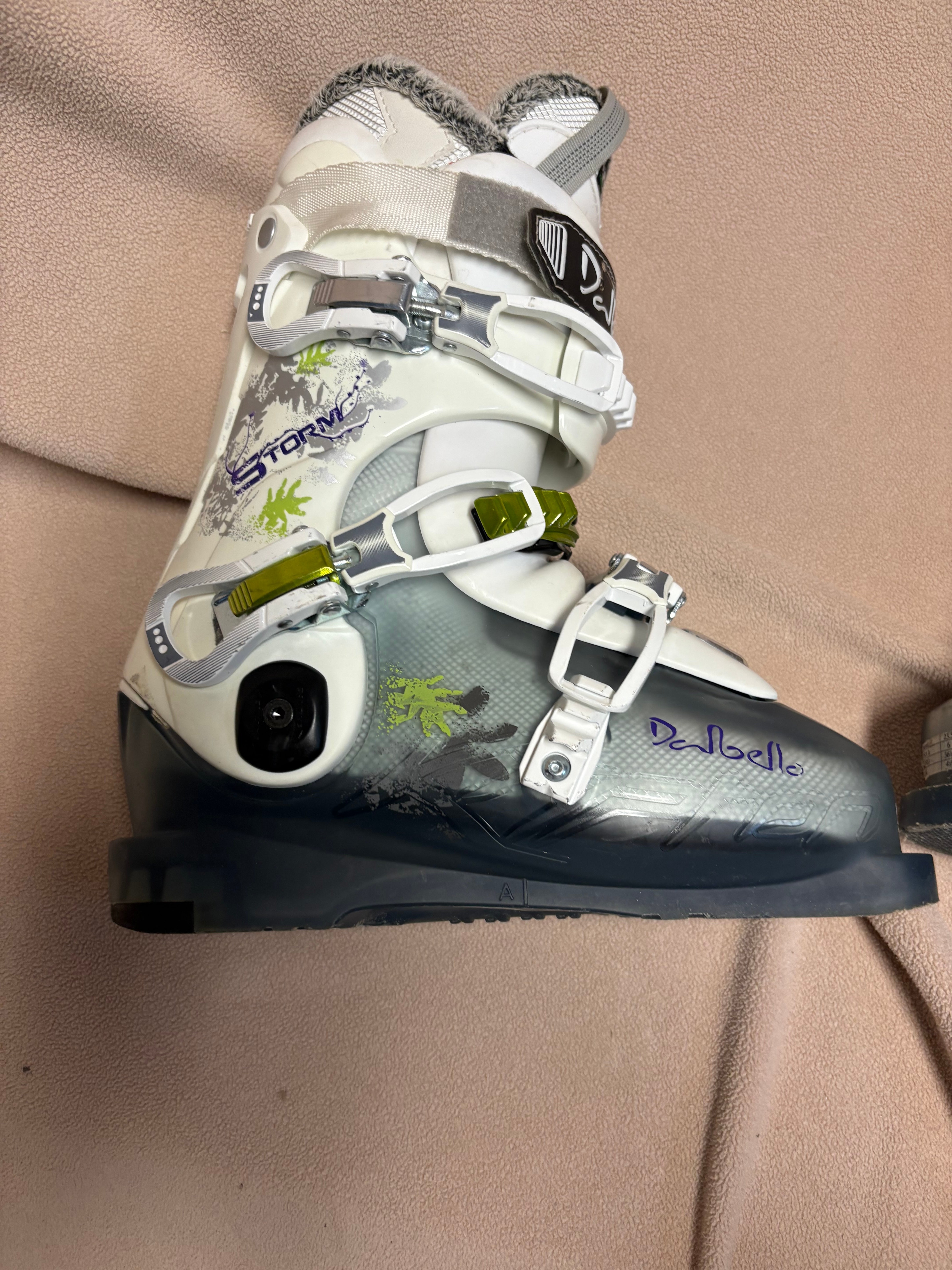 Dalbello Storm All Mountain Ski Boots (Used) | SidelineSwap | Buy