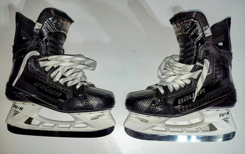 2024 Bauer Supreme Mach Hockey Skates Regular Width 7 (Used)