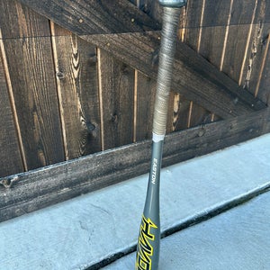 Easton (-10) 12 oz 26" (Used) Great Starter Bat