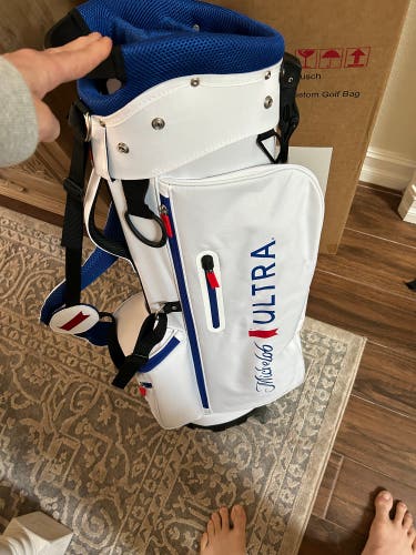 2024 Custom Michelob Ultra golf bag