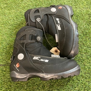 Rossignol BC X6  Cross Country Ski Boots | Size 7.5