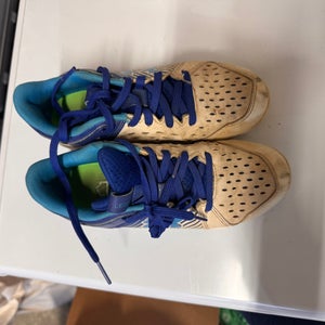 Under Armour Boys Leadoff Baseball Cleats 2.5Y