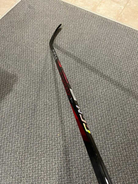 New CCM JetSpeed FT7 Pro (Red) LH/P28/70