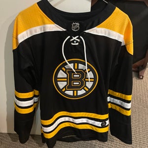 Bruins Jersey - Pastranak (Used)