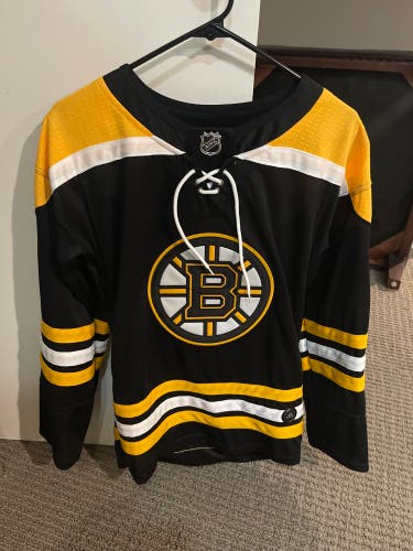 Bruins Jersey - Pastranak (Used)