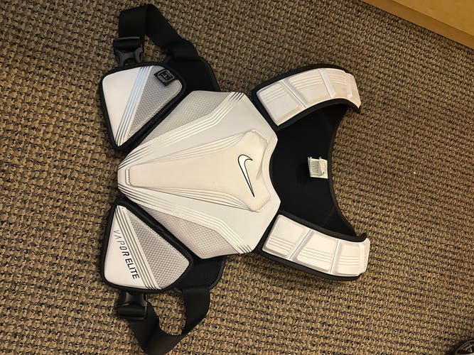 Nike Vapor Elite 2025 Chestpad