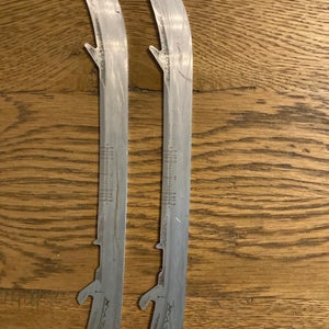 Bauer skate blades