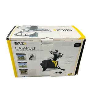 Used SKLZ CATAPULT BB/SB Pitching Machine 11849-S000010719