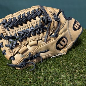 LHT Wilson A2000 D33 Glove 11.75"
