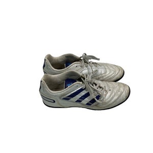Used Adidas Soccer Cleats White Junior 05 11347-S000230746