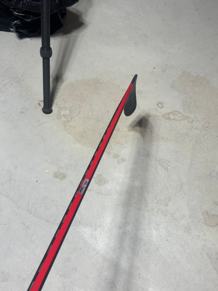 Senior PRO (Laine) Redline Right Handed Hockey Stick Pro Stock (New)