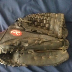 Rawlings Right Hand Throw Infield Baseball Glove 12.5" (Used)