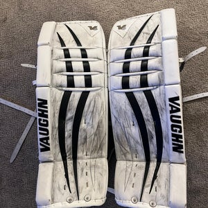 32" Vaughn Velocity V6 Goalie Leg Pads (Used)