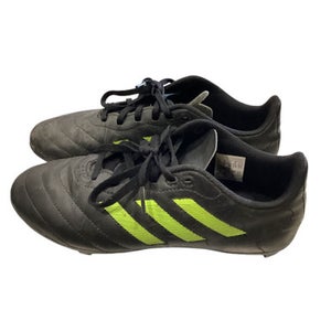 Used Adidas Soccer Cleats Black Junior 05.5 11884-S000042040