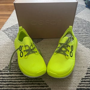 Brand new Oofos Oomy strides electro yellow.