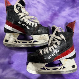 Senior CCM JetSpeed FT4 Pro Hockey Skates Regular Width Size 6 (Used)