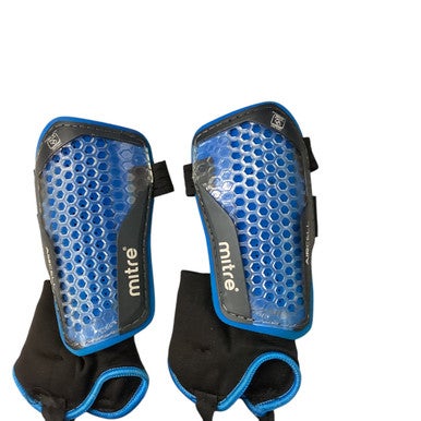 Used Mitre Soccer Shin Guards Junior Green Junior 11760-s000071515