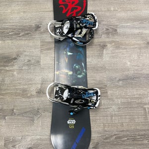 Men's Burton Chopper Star Wars Snowboard Burton Mission Smalls Bindings  (Used) | 125 cm