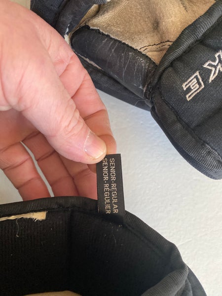 Nike Ignite 4 Hockey Gloves