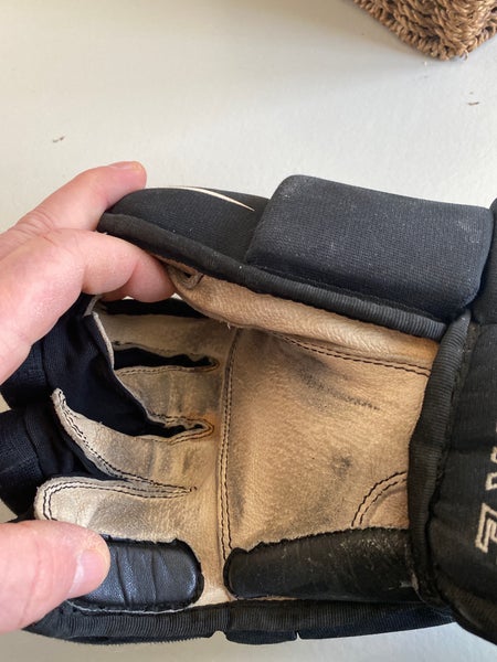 Nike Ignite 4 Hockey Gloves