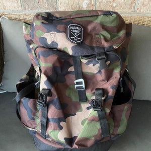Pacific Rink Back Pack Carry Bag--FREE SHIPPING -