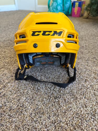Medium CCM Tacks 910  (Used)
