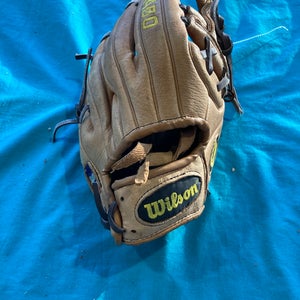Brown Wilson A450 Right Hand Throw Infield Baseball Glove 10.75" (Used)