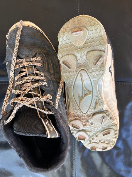 Mizuno baseball cleats