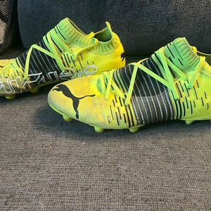 Multiple Pairs Of Size 10 Cleats