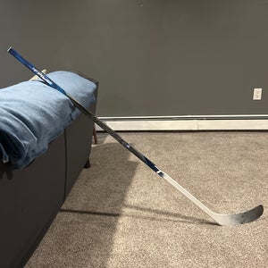 Senior True Right Handed Hzrdus 9x4 P92M Pro Stock (Used)