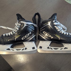 2025 CCM Tacks XF 80 Hockey Skates Regular Width 6 (New)