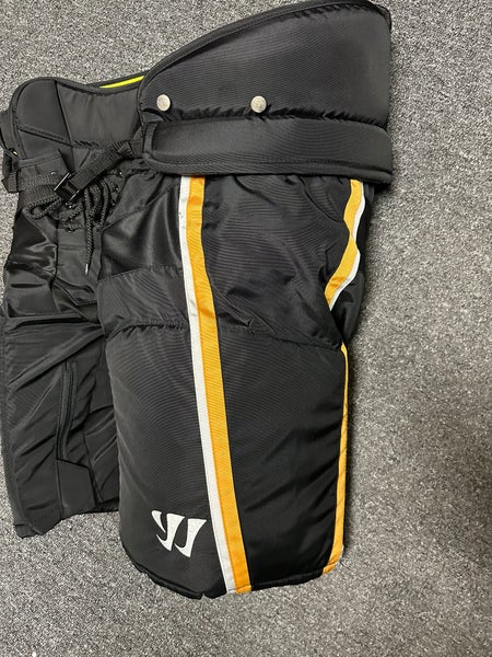 XL Senior Warrior Franchise Pro Stock - Calgary