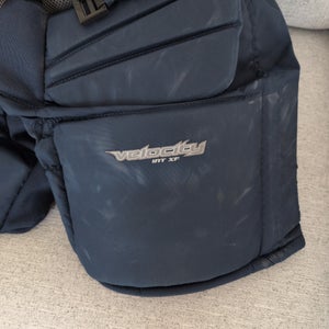 Intermediate XL Vaughn V7 Hockey Goalie Pants (Used)