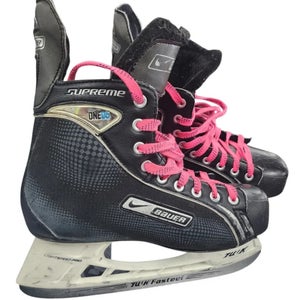 Bauer One 05 Hockey Skates 8 (Used)
