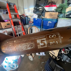 2022 DeMarini USSSA Certified Zoa (-5) Composite 27 oz 32" (Used)