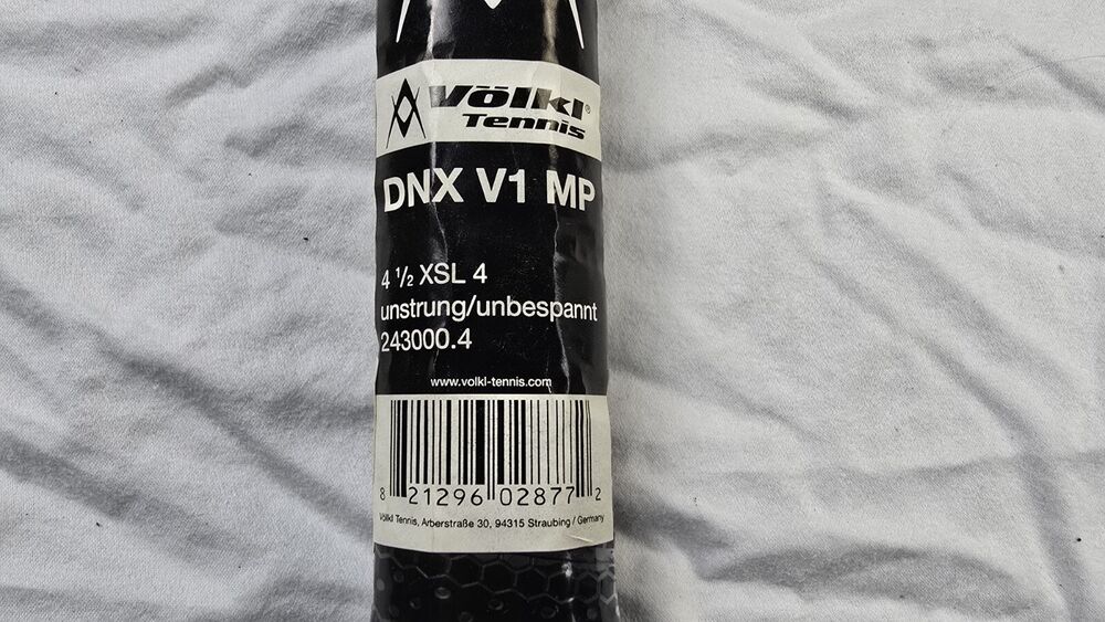 VINTAGE NOS Volkl DNX V1 Tennis Racket 243000.4, 4 1/2" Unstrung MP 102 Sq In.