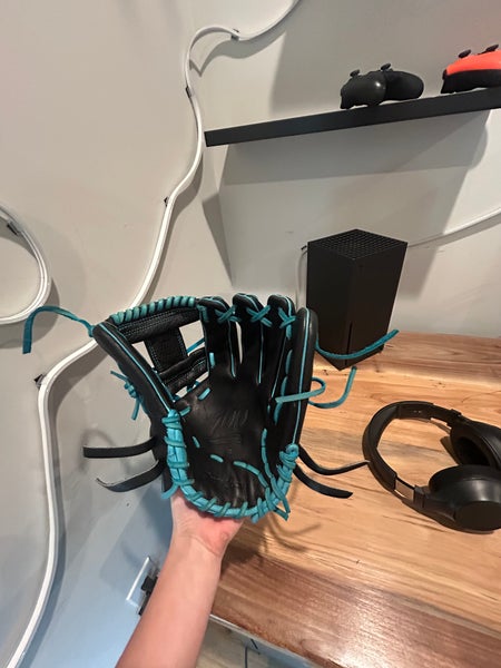 44 Pro Right Hand Throw 11.75" (Used)