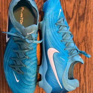 Nike Phantom GT2 Elite FG Soccer Cleats in Men’s Size 9 (Style Code: DC0748-400, Blue/White)