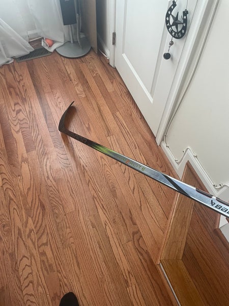 Senior Bauer Left Hand Vapor Hyperlite 2 P92  (New)