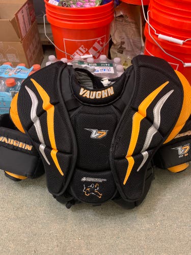 Small Vaughn Velocity V7 (Used)