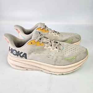 Hoka One One Clifton 9 Running Shoes Womens Size: 9 D Vanilla Astral