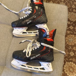2023 Bauer Vapor 3X Pro Regular Width   6.5 (Used)