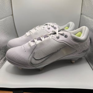 White Women's Size M 9.0 (W 10.0) Nike Low Top Metal Hyperdiamond 4 Elite (New)