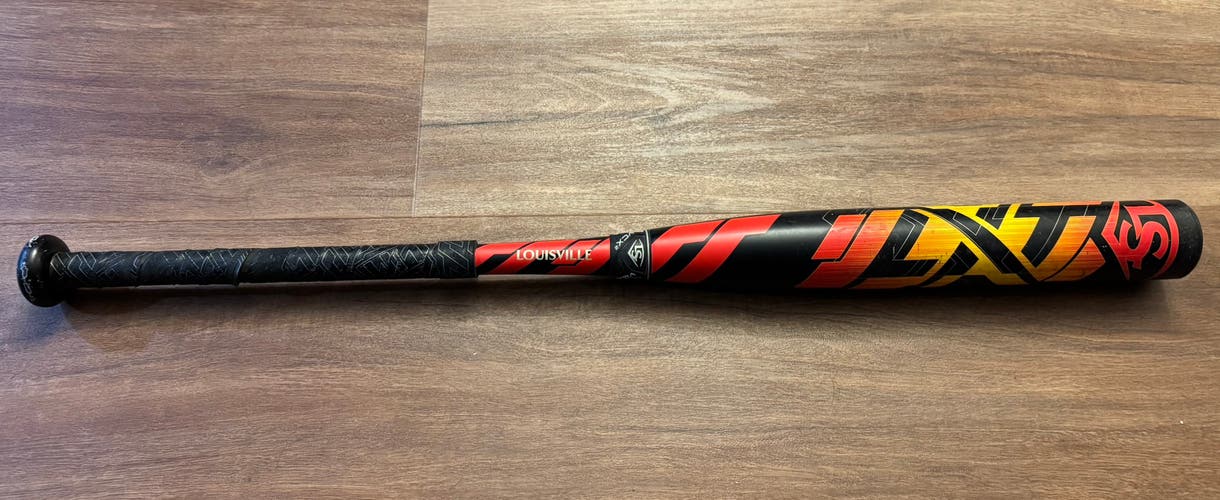 Louisville Slugger LXT (-11) Composite 20 oz 31" (Used)