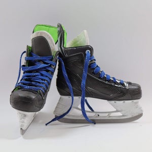 Bauer XLS Size 2 Hockey Skates