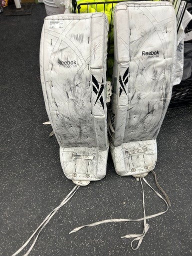 Used Reebok 7000 Goalie Leg Pads Senior White 34" 11162-S000421575