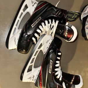 2023 Bauer Vapor XLTX Pro Hockey Skates Regular Width 8.5 (Used)