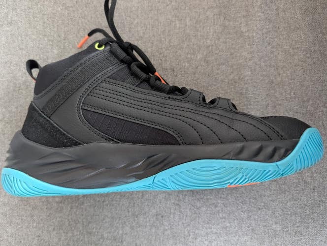 Men's Size M 6.0 (W 7.0) Puma Shoes (New)