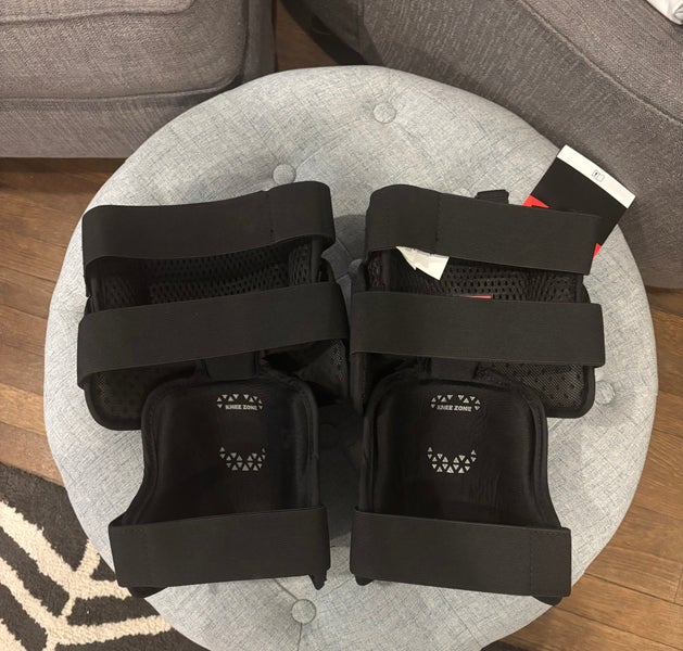 CCM XF Intermediate goalie knee pads