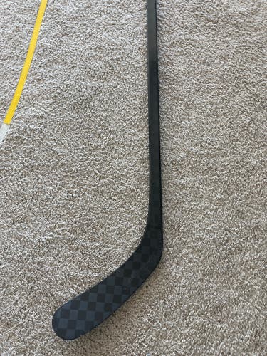 Intermediate Right Handed Pro Blackout P92 (Used)
